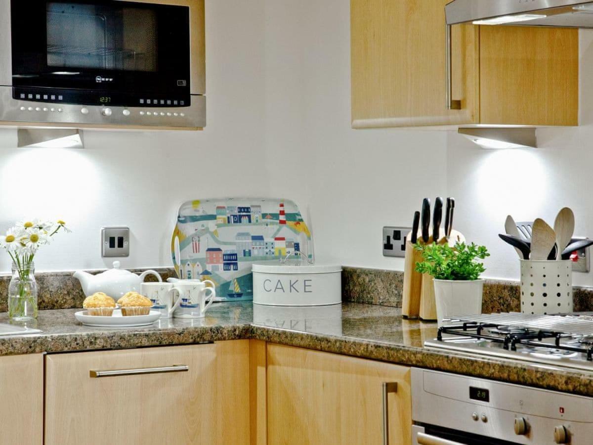 Apartment Beaches At Bredon Court