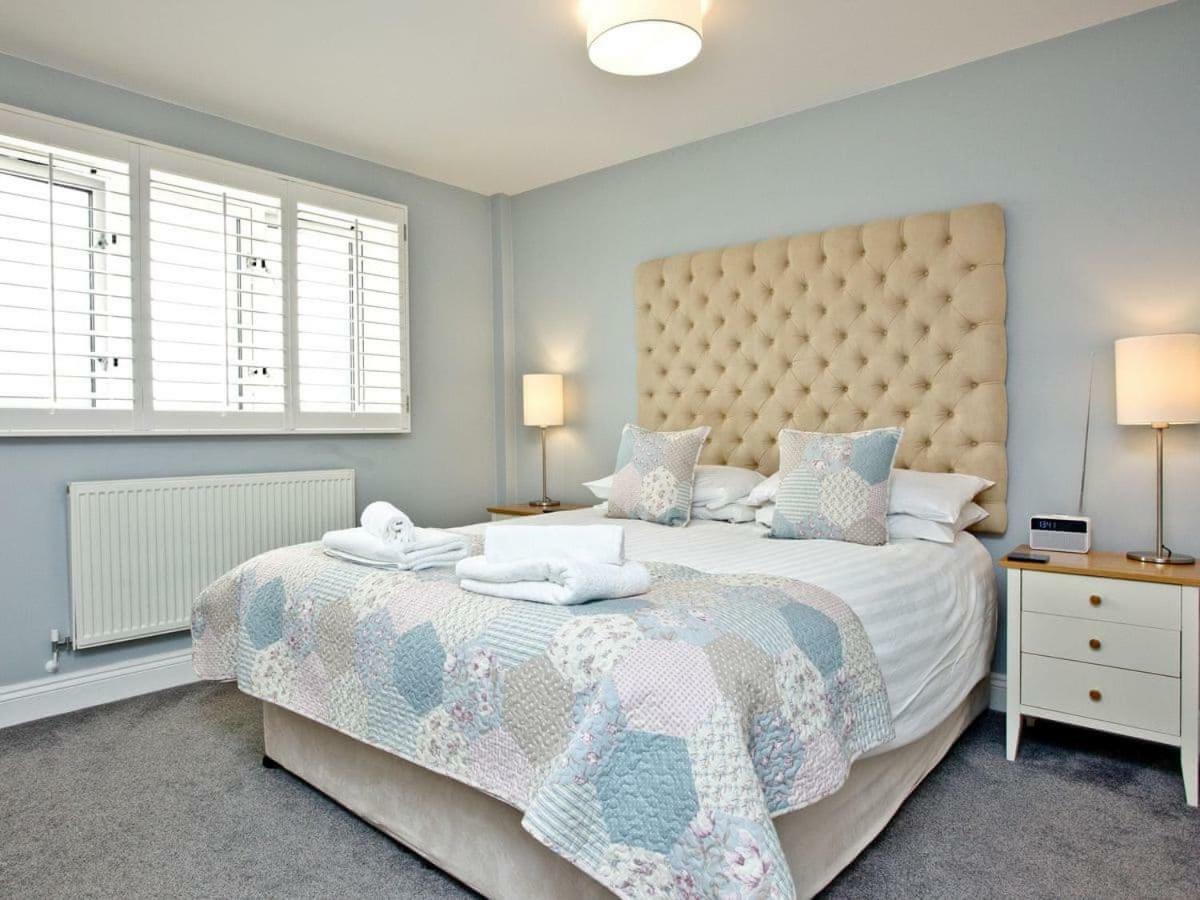 Beaches At Bredon Court Apartment
